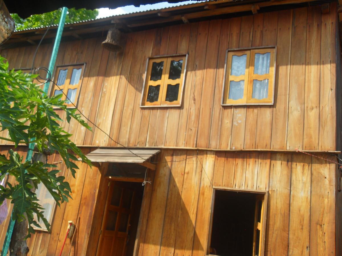 Posada los Reyecitos Colorado Exterior foto
